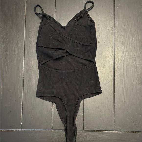 American Eagle Black Ribbed Bodysuit - Picture 3 of 3